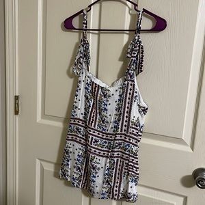 Gilli Adjustable Strap Floral Top Size: 1X